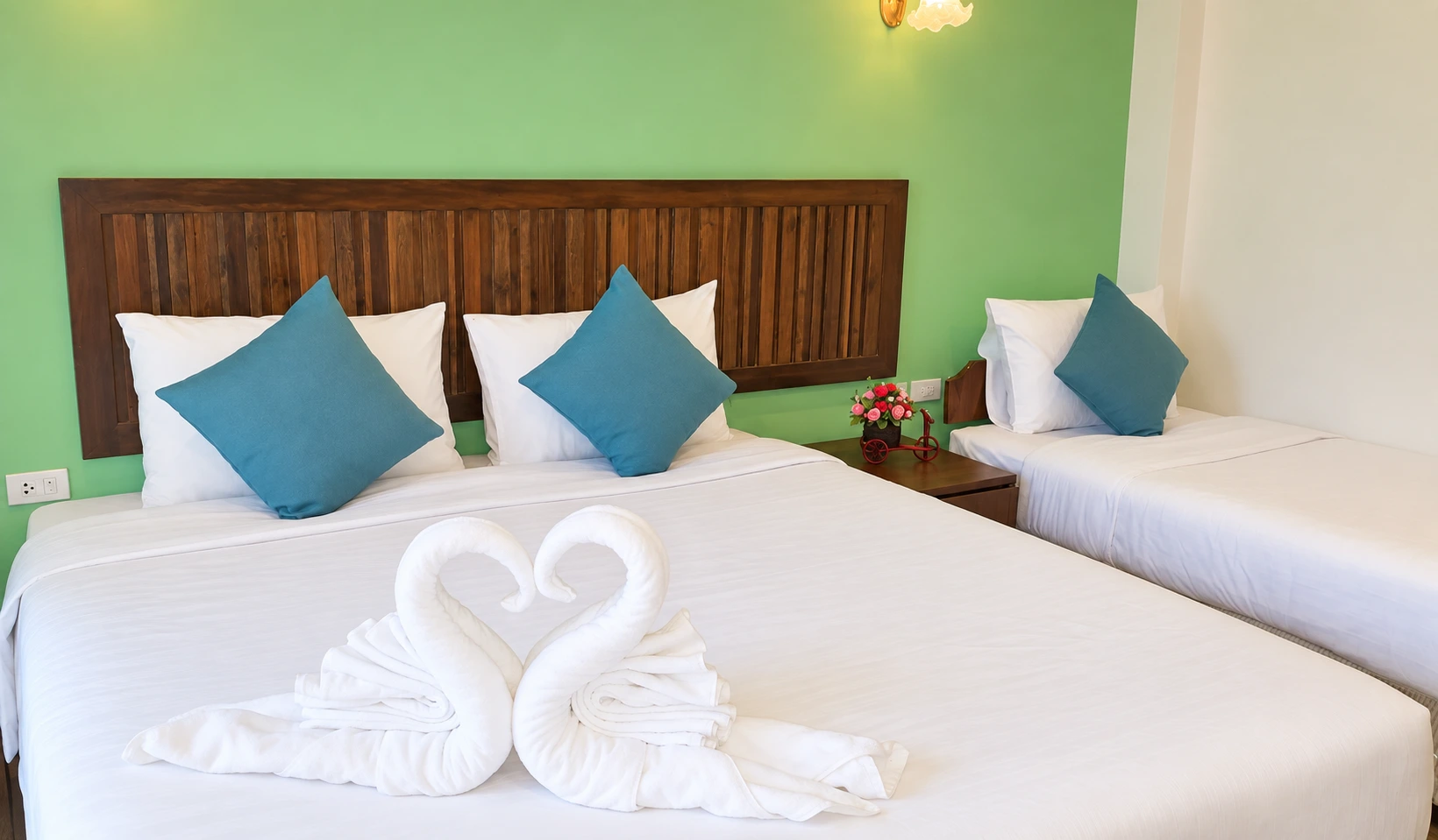 Triple Room
